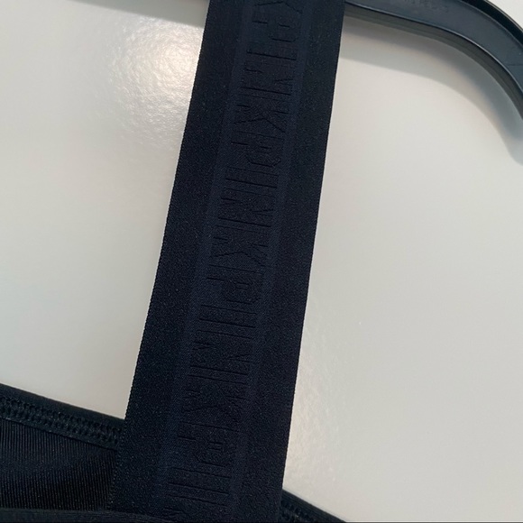 PINK Victoria's Secret Ultimate Asymmetrical Floral Black Crop Top Size XS - Picture 6 of 12